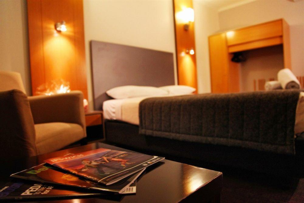 Metro Hotel Ipswich International Cameră foto